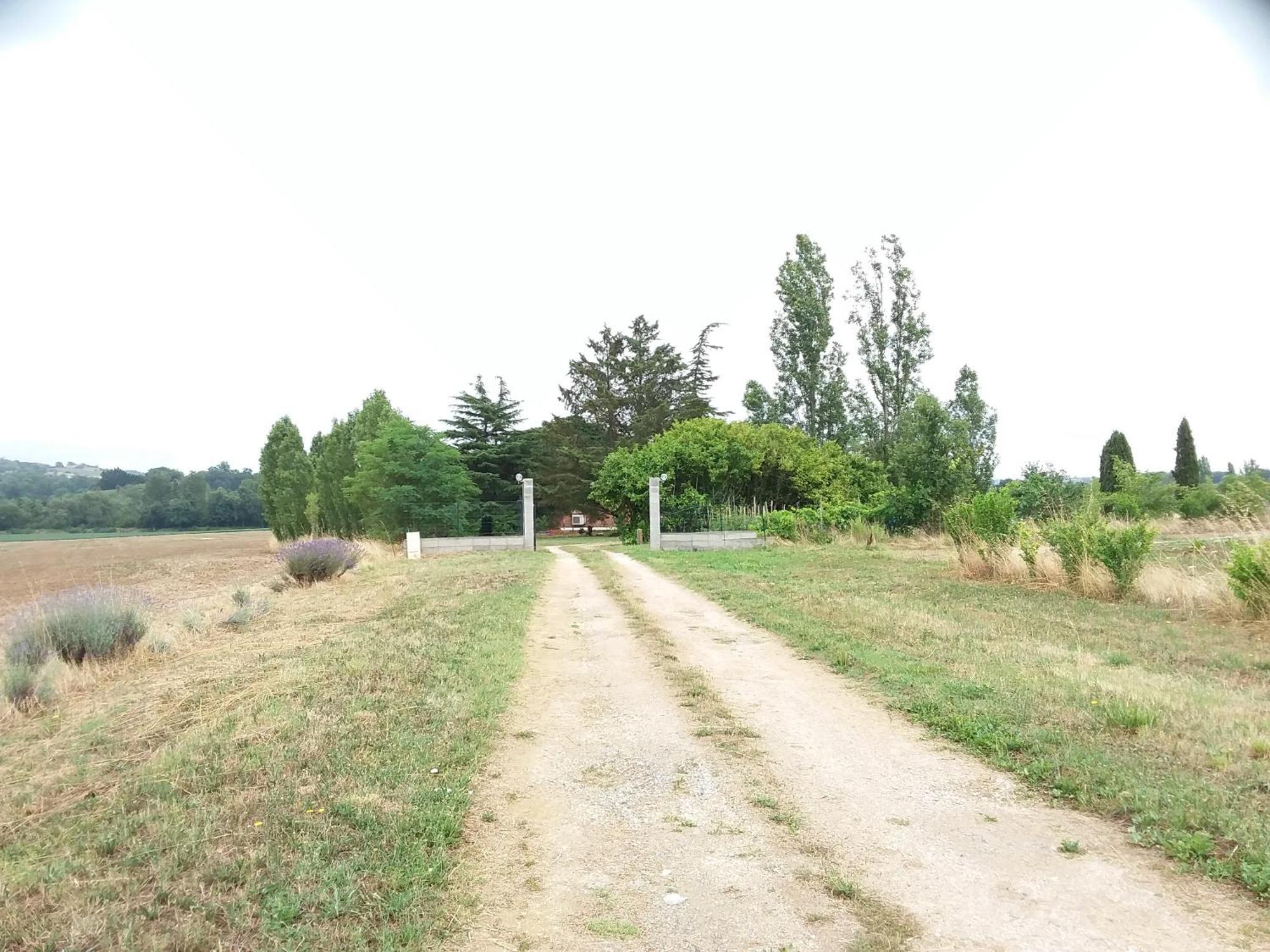 Charmante Dependance En Campagne Samatan Exteriör bild
